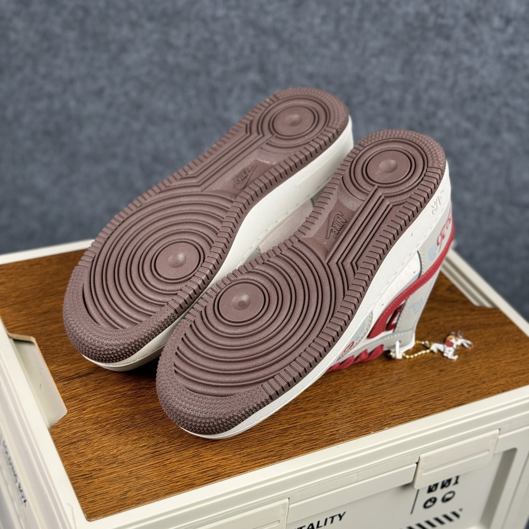 260 Nike Air Force 1'07 Low 红灰撞色 空军一号低帮休闲板鞋 HT5088-621