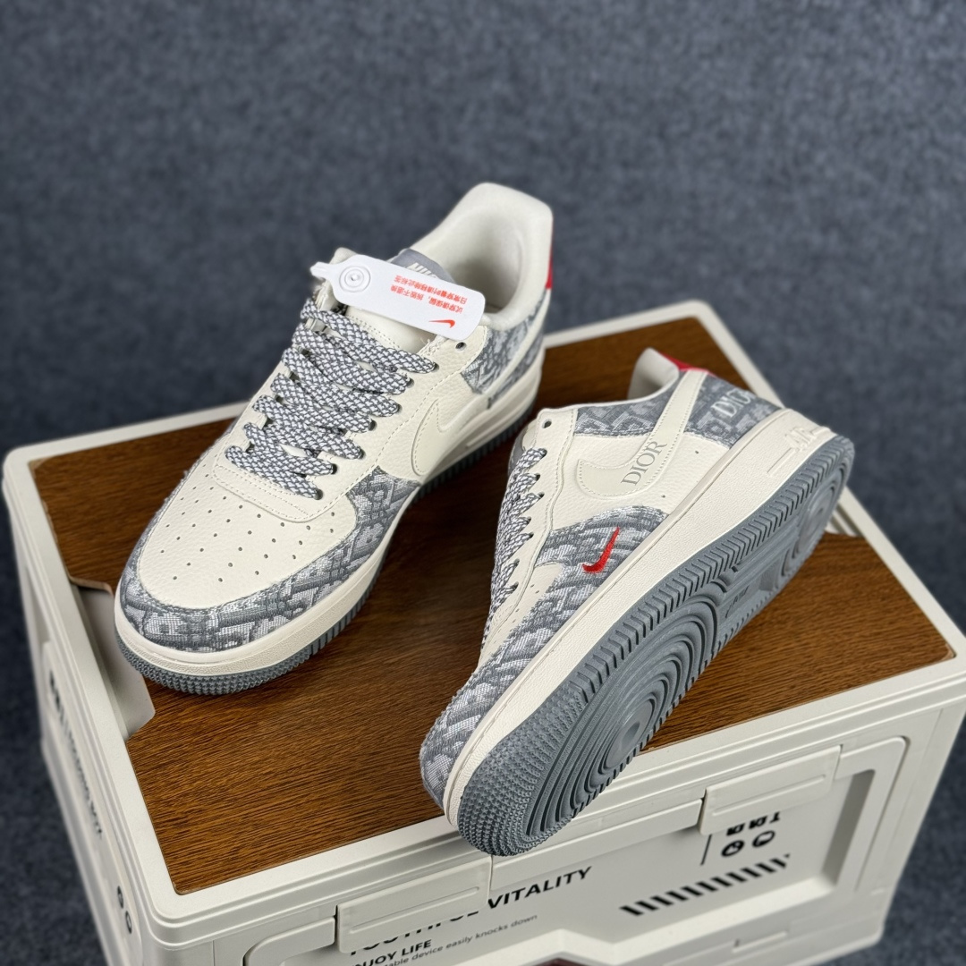 260 Nike Air Force 1'07 Low 联名款 空军一号低帮休闲板鞋 DN1688-812-Chinese UA Cheap High Quatity Brand Clothes Bags handbags Sneakers wholesale wholesaler seller from China Factory suppliers Fashion Clothing Shoes best Quality Beautiful Price 260 Nike Air Force 1'07 Low 联名款 空军一号低帮休闲板鞋 DN1688-812