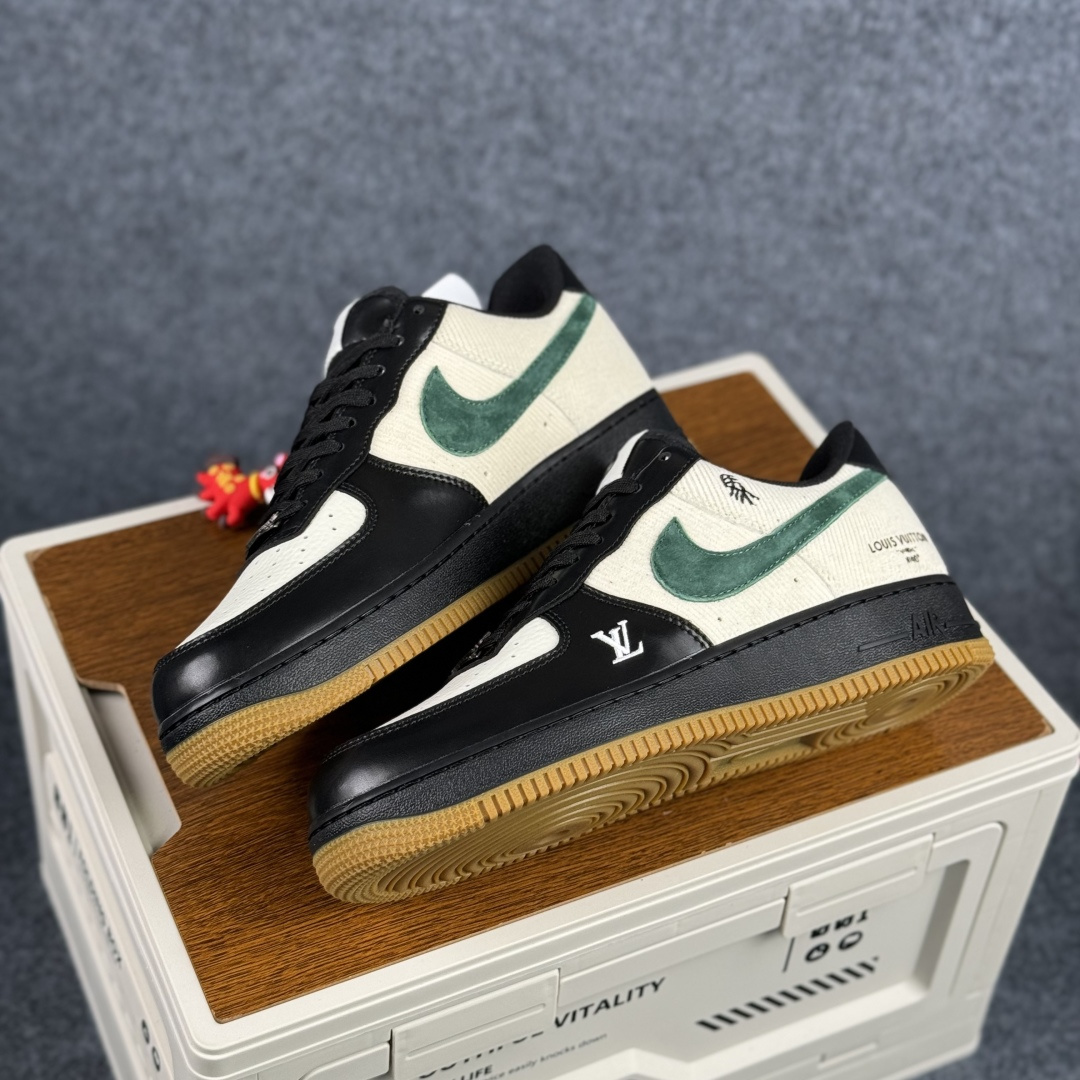 Nike Air Force 1'07 Low 马年限定 黑松奶霜 空军一号低帮休闲板鞋 XY9025-005