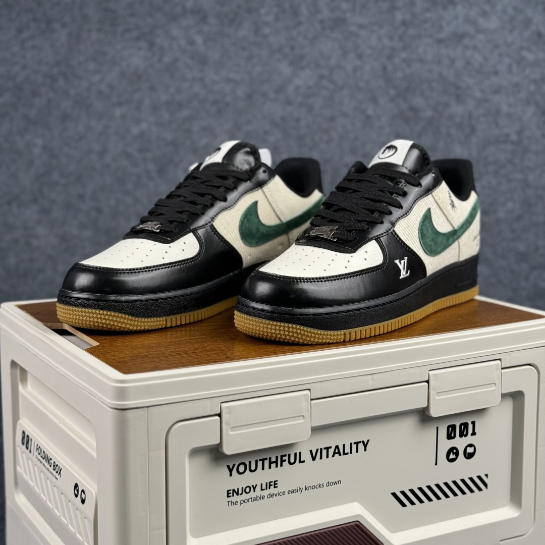 Nike Air Force 1'07 Low 马年限定 黑松奶霜 空军一号低帮休闲板鞋 XY9025-005