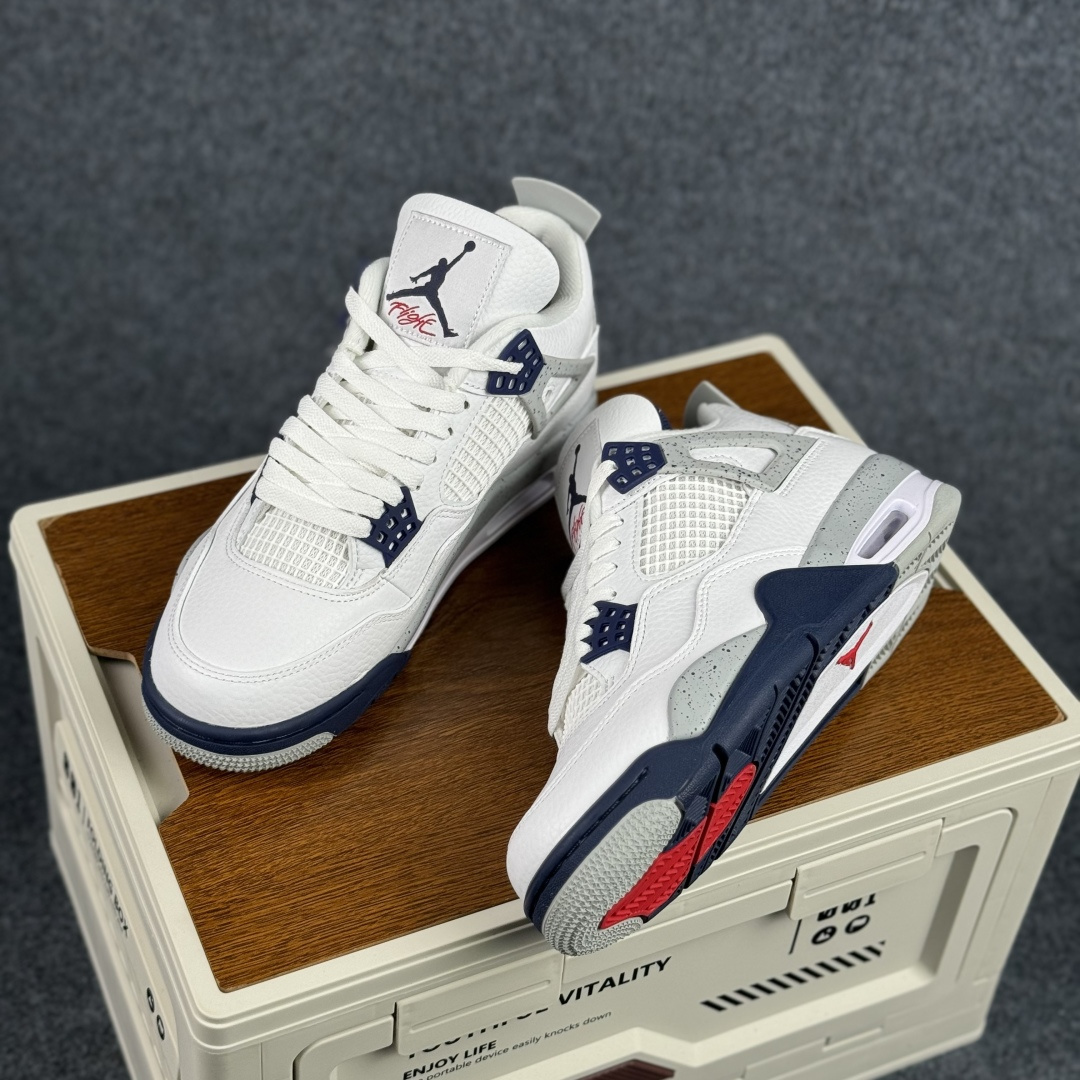 300 W版 Air Jordan AJ4 ”Metallic Gold” 午夜蓝 乔丹AJ4代中帮复古休闲篮球鞋 DH6927-140-Chinese UA Cheap High Quatity Brand Clothes Bags handbags Sneakers wholesale wholesaler seller from China Factory suppliers Fashion Clothing Shoes best Quality Beautiful Price 300 W版 Air Jordan AJ4 ”Metallic Gold” 午夜蓝 乔丹AJ4代中帮复古休闲篮球鞋 DH6927-140