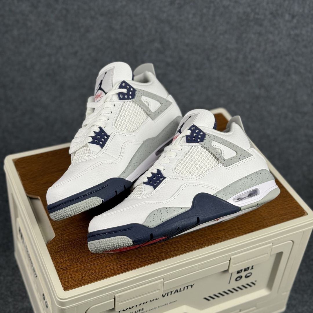 300 W版 Air Jordan AJ4 ”Metallic Gold” 午夜蓝 乔丹AJ4代中帮复古休闲篮球鞋 DH6927-140-Chinese UA Cheap High Quatity Brand Clothes Bags handbags Sneakers wholesale wholesaler seller from China Factory suppliers Fashion Clothing Shoes best Quality Beautiful Price 300 W版 Air Jordan AJ4 ”Metallic Gold” 午夜蓝 乔丹AJ4代中帮复古休闲篮球鞋 DH6927-140