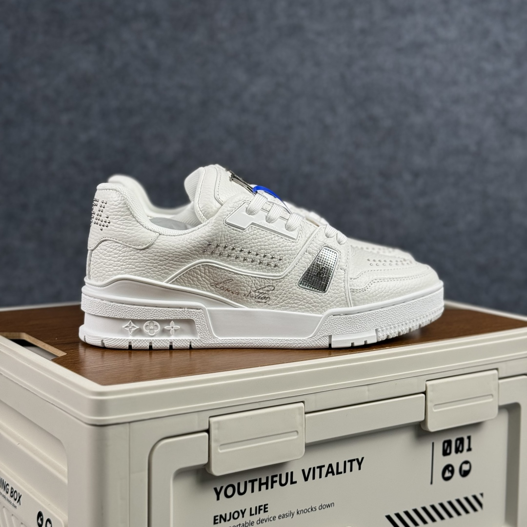 420 广奢高端货 LOUIS VUITTON 路易威登 LV Trainer 板鞋-Chinese UA Cheap High Quatity Brand Clothes Bags handbags Sneakers wholesale wholesaler seller from China Factory suppliers Fashion Clothing Shoes best Quality Beautiful Price 420 广奢高端货 LOUIS VUITTON 路易威登 LV Trainer 板鞋
