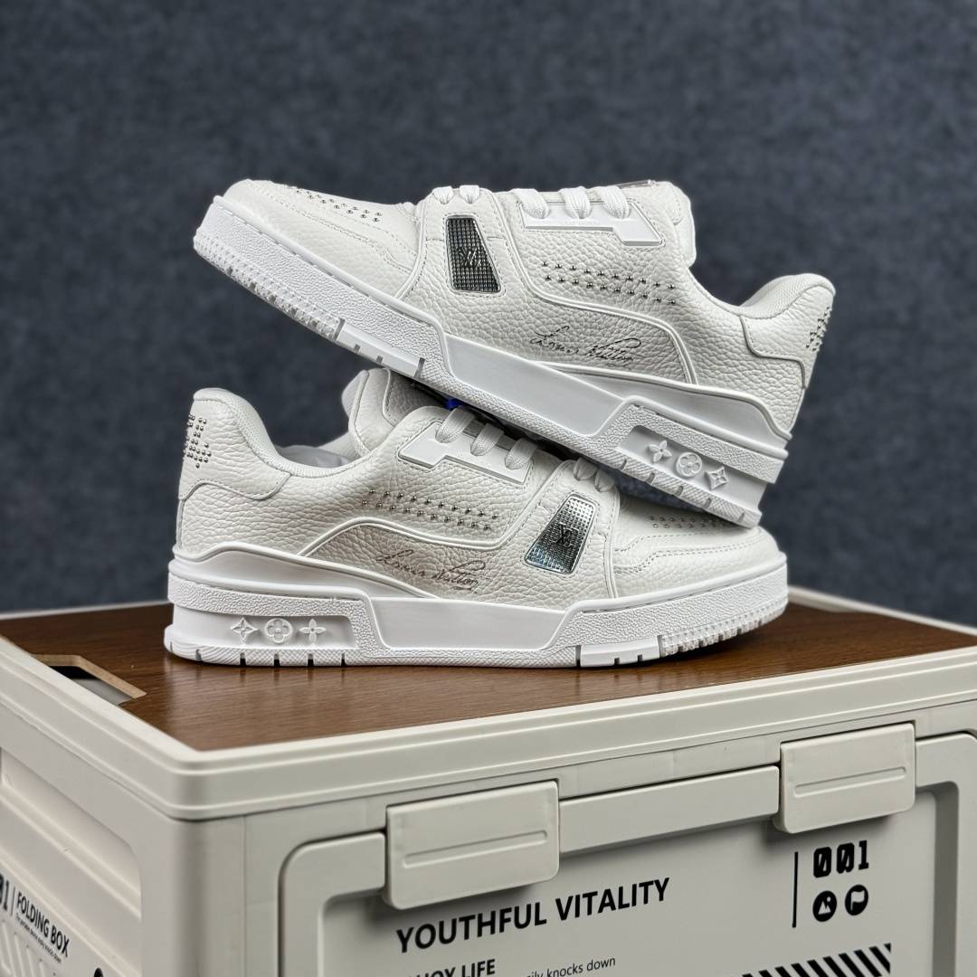420 广奢高端货 LOUIS VUITTON 路易威登 LV Trainer 板鞋-Chinese UA Cheap High Quatity Brand Clothes Bags handbags Sneakers wholesale wholesaler seller from China Factory suppliers Fashion Clothing Shoes best Quality Beautiful Price 420 广奢高端货 LOUIS VUITTON 路易威登 LV Trainer 板鞋
