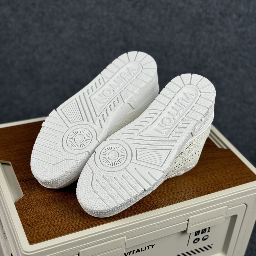 420 广奢高端货 LOUIS VUITTON 路易威登 LV Trainer 板鞋-Chinese UA Cheap High Quatity Brand Clothes Bags handbags Sneakers wholesale wholesaler seller from China Factory suppliers Fashion Clothing Shoes best Quality Beautiful Price 420 广奢高端货 LOUIS VUITTON 路易威登 LV Trainer 板鞋