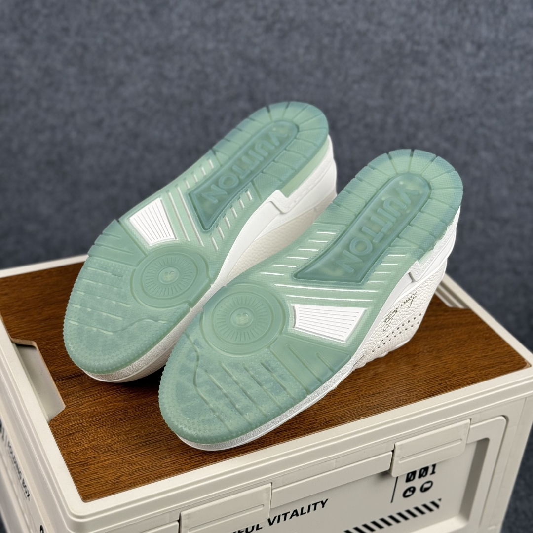 420 LOUIS VUITTON 路易威登 LV Trainer 板鞋-Chinese UA Cheap High Quatity Brand Clothes Bags handbags Sneakers wholesale wholesaler seller from China Factory suppliers Fashion Clothing Shoes best Quality Beautiful Price 420 LOUIS VUITTON 路易威登 LV Trainer 板鞋