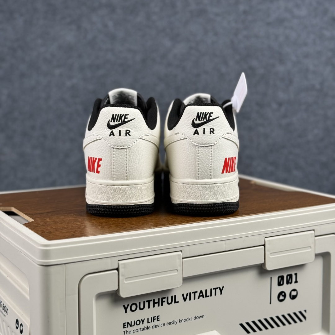 260 Nike Air Force 1'07 Low 米黑红撞色 空军一号低帮休闲板鞋 MM3399-813-Chinese UA Cheap High Quatity Brand Clothes Bags handbags Sneakers wholesale wholesaler seller from China Factory suppliers Fashion Clothing Shoes best Quality Beautiful Price 260 Nike Air Force 1'07 Low 米黑红撞色 空军一号低帮休闲板鞋 MM3399-813