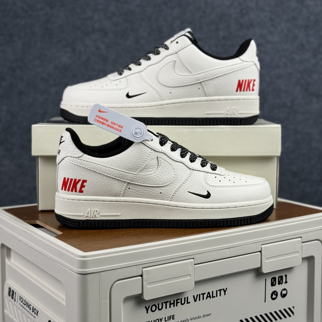 260 Nike Air Force 1'07 Low 米黑红撞色 空军一号低帮休闲板鞋 MM3399-813-Chinese UA Cheap High Quatity Brand Clothes Bags handbags Sneakers wholesale wholesaler seller from China Factory suppliers Fashion Clothing Shoes best Quality Beautiful Price 260 Nike Air Force 1'07 Low 米黑红撞色 空军一号低帮休闲板鞋 MM3399-813