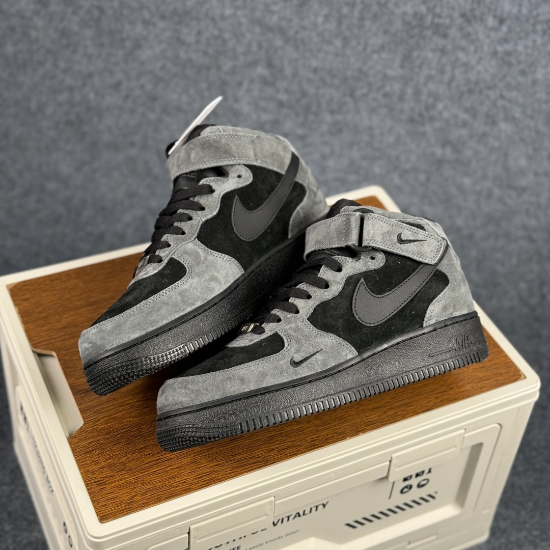 280 Nike Air Force 1'07 Mid 定制 秋冬新款 空军一号中帮休闲板鞋 ZH0316-167