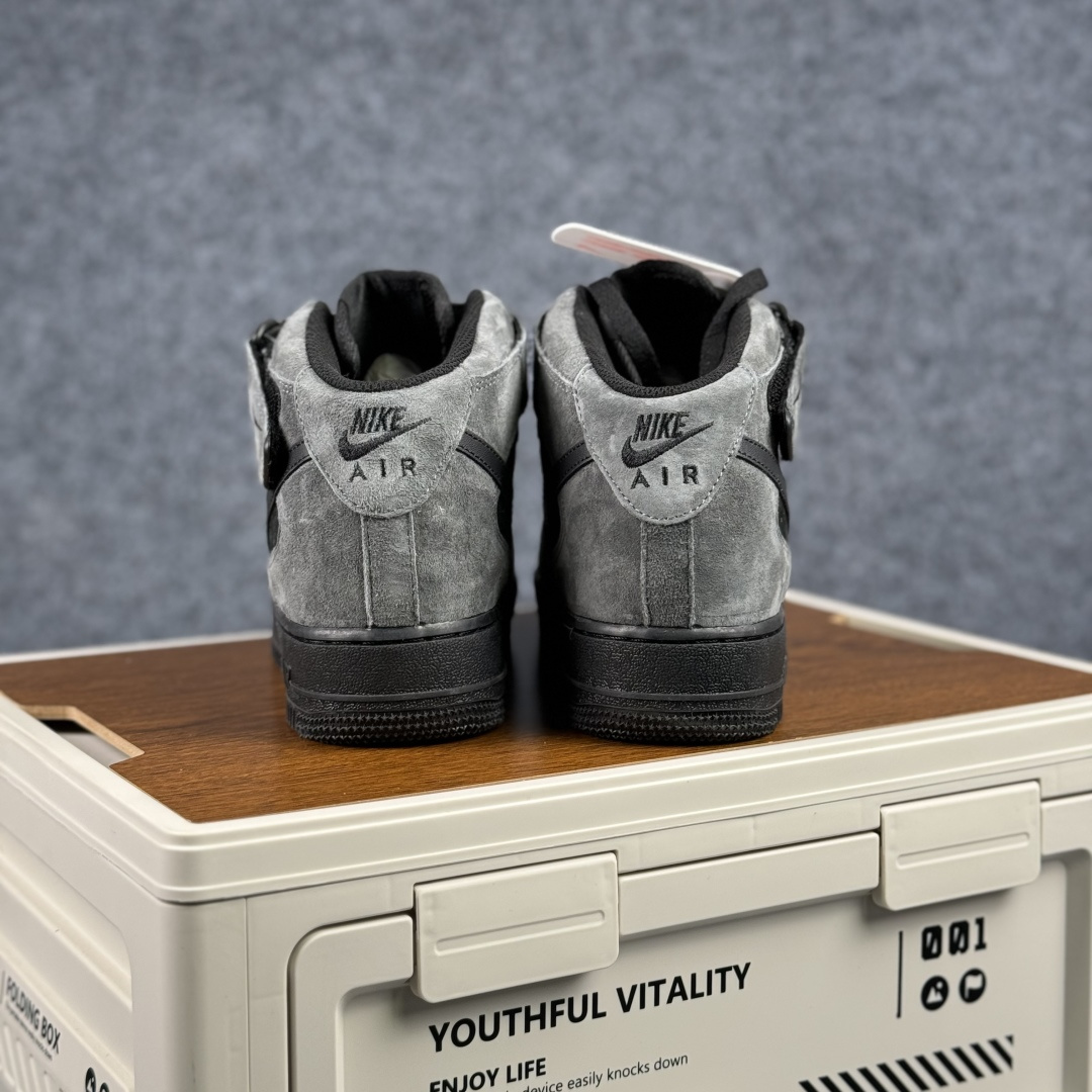 280 Nike Air Force 1'07 Mid 定制 秋冬新款 空军一号中帮休闲板鞋 ZH0316-167