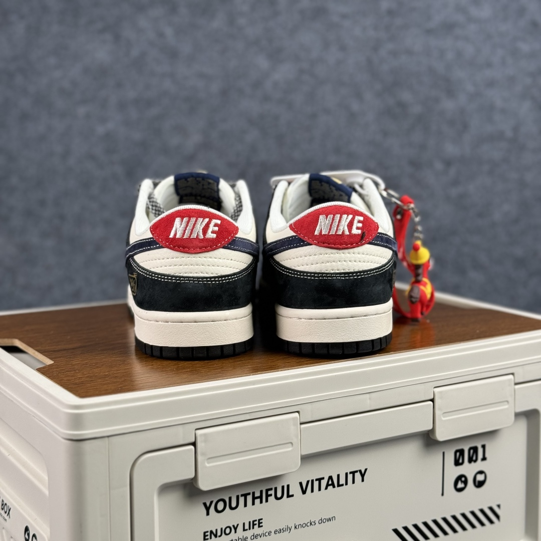 280 2026马年专属Nike Dunk Low FC1688-256 藏蓝与米白的经典撞色打底-Chinese UA Cheap High Quatity Brand Clothes Bags handbags Sneakers wholesale wholesaler seller from China Factory suppliers Fashion Clothing Shoes best Quality Beautiful Price 280 2026马年专属Nike Dunk Low FC1688-256 藏蓝与米白的经典撞色打底