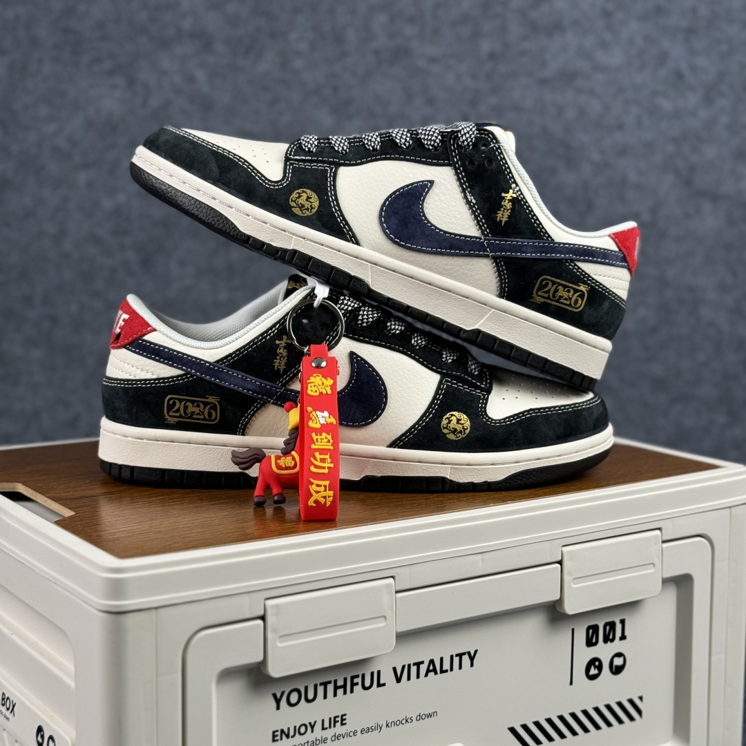280 2026马年专属Nike Dunk Low FC1688-256 藏蓝与米白的经典撞色打底-Chinese UA Cheap High Quatity Brand Clothes Bags handbags Sneakers wholesale wholesaler seller from China Factory suppliers Fashion Clothing Shoes best Quality Beautiful Price 280 2026马年专属Nike Dunk Low FC1688-256 藏蓝与米白的经典撞色打底