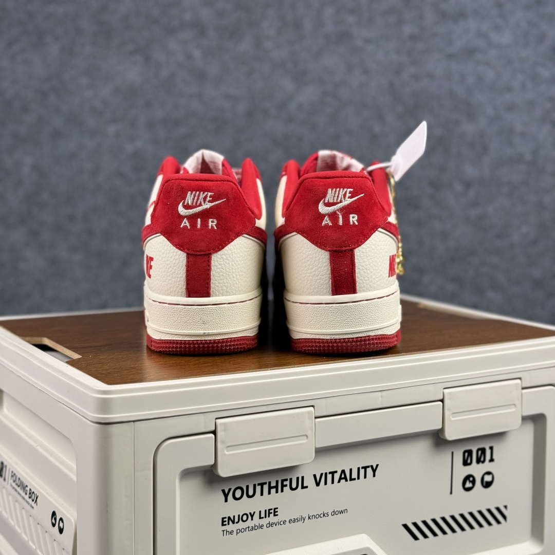 260 Nike Air Force 1'07 Low 马年限定 空军一号低帮休闲板鞋 XL1979-144-Chinese UA Cheap High Quatity Brand Clothes Bags handbags Sneakers wholesale wholesaler seller from China Factory suppliers Fashion Clothing Shoes best Quality Beautiful Price 260 Nike Air Force 1'07 Low 马年限定 空军一号低帮休闲板鞋 XL1979-144