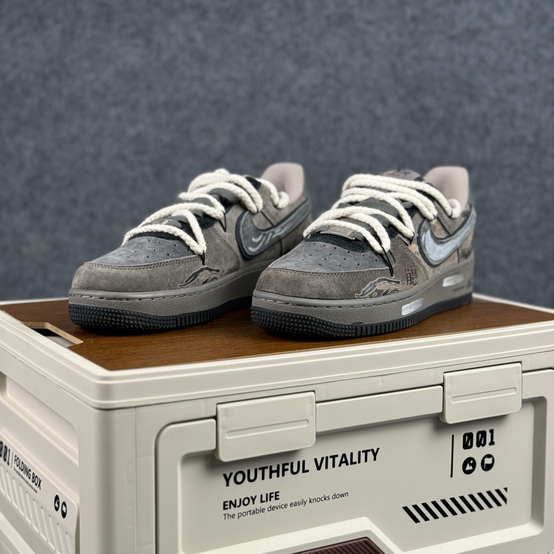 260 Nike Air Force 1'07 Low ”Dragon & Horse Spirit” 手绘涂鸦 马年国风限定 空军一号低帮休闲板鞋 CD1221-680-Chinese UA Cheap High Quatity Brand Clothes Bags handbags Sneakers wholesale wholesaler seller from China Factory suppliers Fashion Clothing Shoes best Quality Beautiful Price 260 Nike Air Force 1'07 Low ”Dragon & Horse Spirit” 手绘涂鸦 马年国风限定 空军一号低帮休闲板鞋 CD1221-680