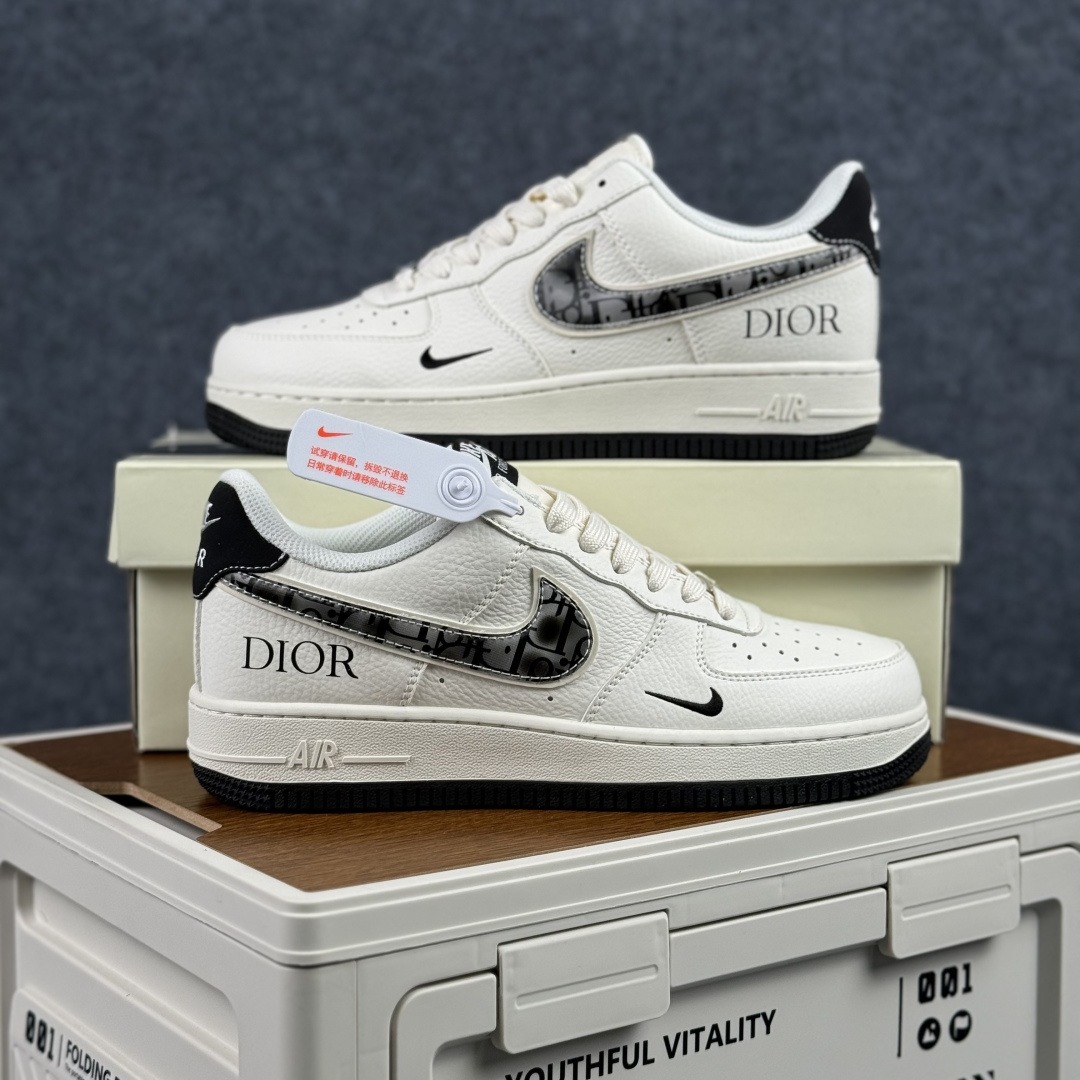 260 Nike Air Force 1'07 Low 联名款 空军一号低帮休闲板鞋 MM3399-811-Chinese UA Cheap High Quatity Brand Clothes Bags handbags Sneakers wholesale wholesaler seller from China Factory suppliers Fashion Clothing Shoes best Quality Beautiful Price 260 Nike Air Force 1'07 Low 联名款 空军一号低帮休闲板鞋 MM3399-811
