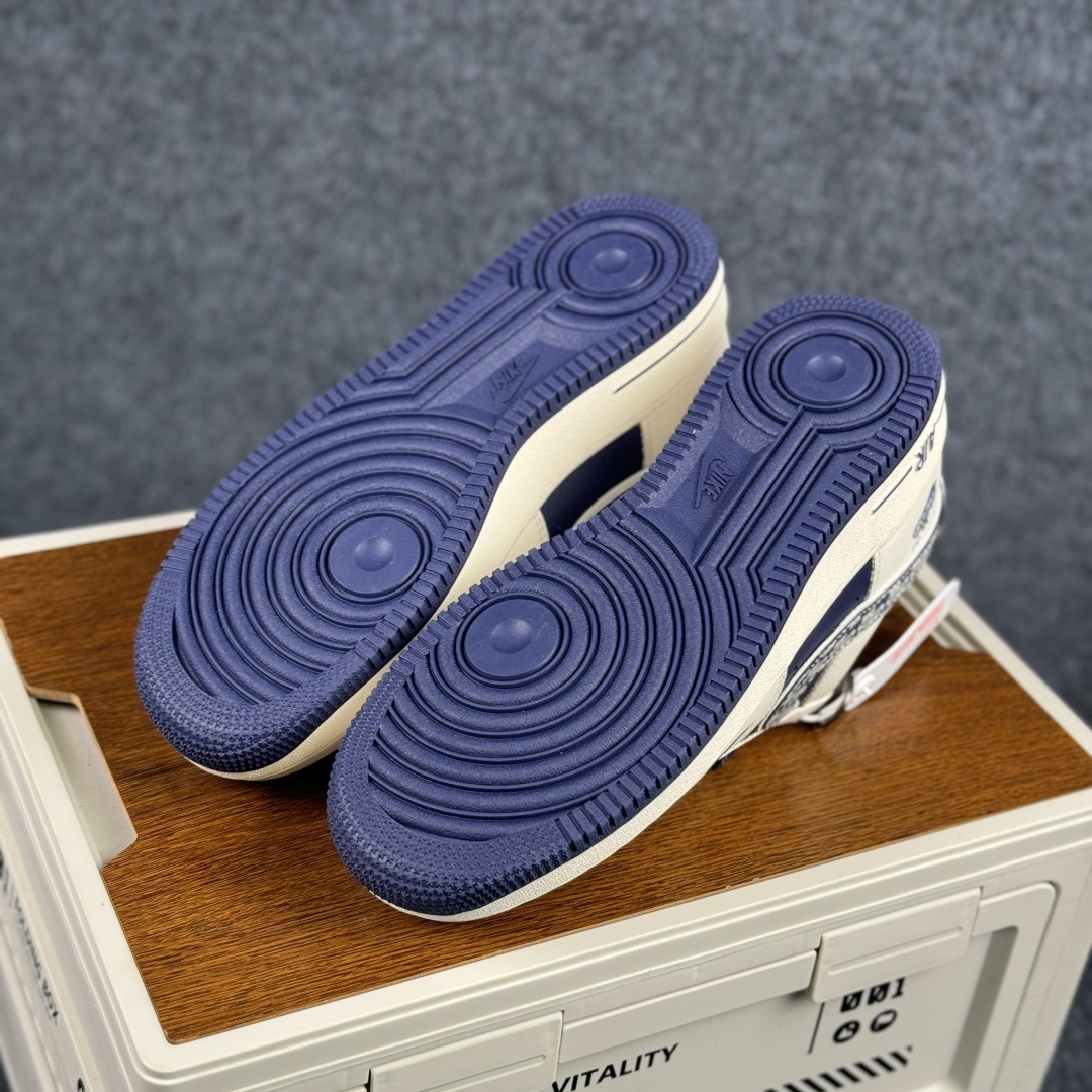 260 Nike Air Force1 07 low 高端定制 空军一号低帮休闲鞋 XL1982-331-Chinese UA Cheap High Quatity Brand Clothes Bags handbags Sneakers wholesale wholesaler seller from China Factory suppliers Fashion Clothing Shoes best Quality Beautiful Price 260 Nike Air Force1 07 low 高端定制 空军一号低帮休闲鞋 XL1982-331