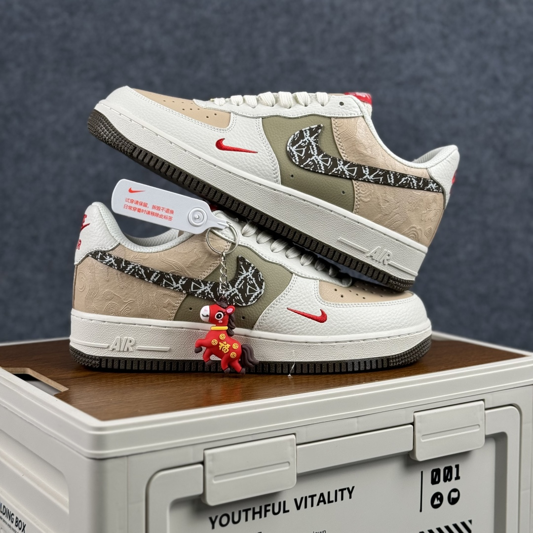 260 Nike Air Force 1'07 Low 马年限定 素褐凝烟 空军一号低帮休闲板鞋 NH0601-537-Chinese UA Cheap High Quatity Brand Clothes Bags handbags Sneakers wholesale wholesaler seller from China Factory suppliers Fashion Clothing Shoes best Quality Beautiful Price 260 Nike Air Force 1'07 Low 马年限定 素褐凝烟 空军一号低帮休闲板鞋 NH0601-537