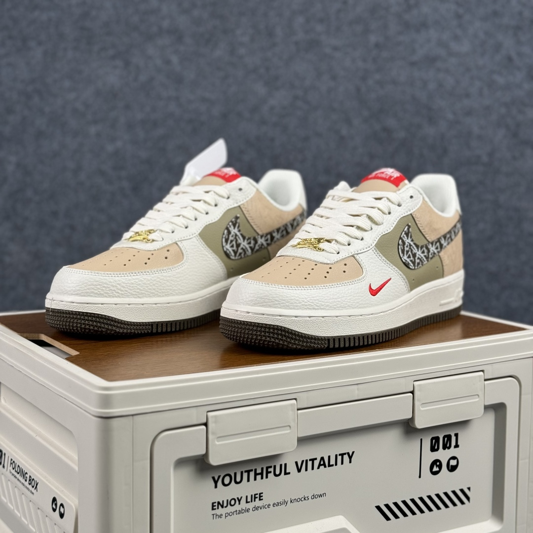 260 Nike Air Force 1'07 Low 马年限定 素褐凝烟 空军一号低帮休闲板鞋 NH0601-537-Chinese UA Cheap High Quatity Brand Clothes Bags handbags Sneakers wholesale wholesaler seller from China Factory suppliers Fashion Clothing Shoes best Quality Beautiful Price 260 Nike Air Force 1'07 Low 马年限定 素褐凝烟 空军一号低帮休闲板鞋 NH0601-537