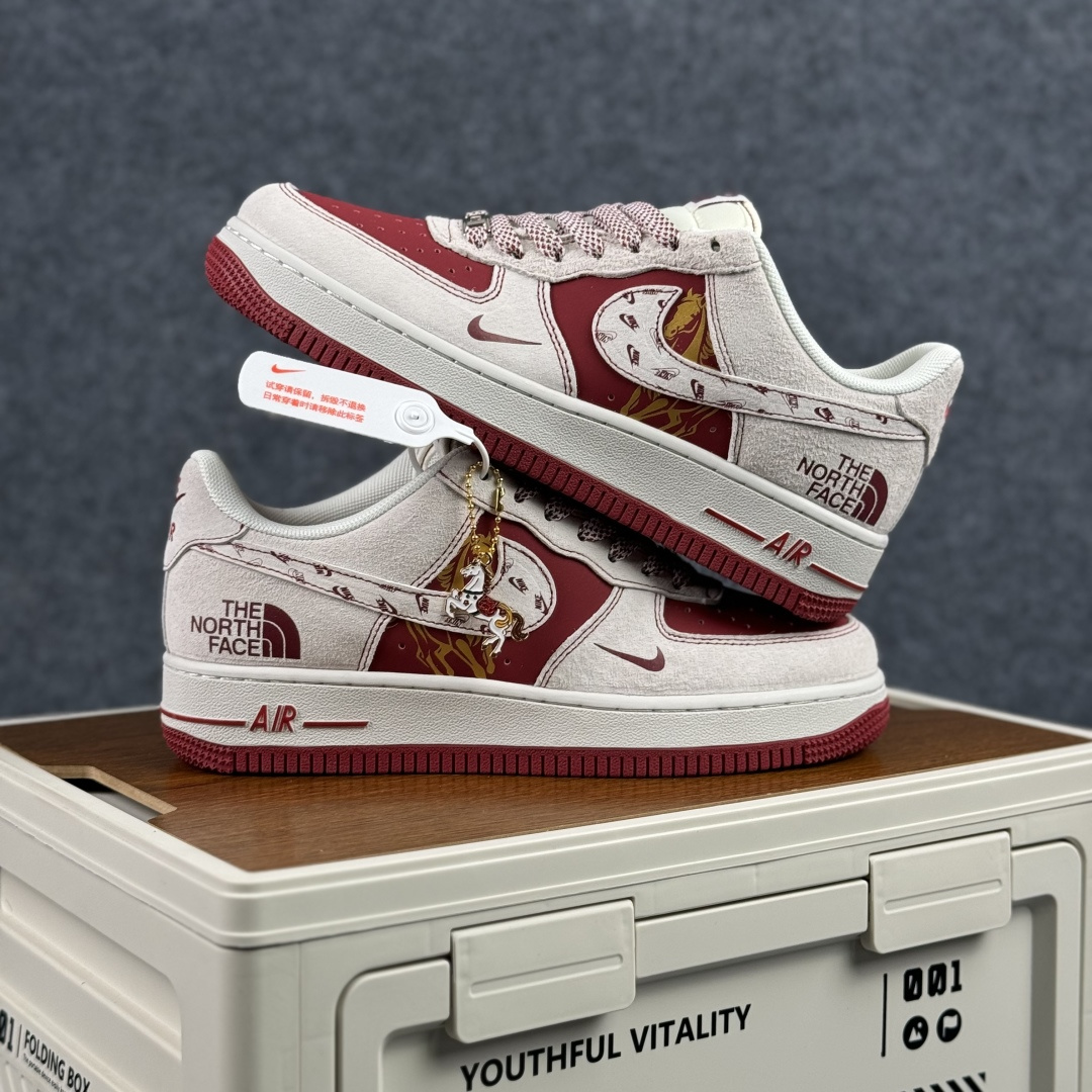 260 Nike Air Force 1'07 Low 马年限定 空军一号低帮休闲板鞋 JP2026-137-Chinese UA Cheap High Quatity Brand Clothes Bags handbags Sneakers wholesale wholesaler seller from China Factory suppliers Fashion Clothing Shoes best Quality Beautiful Price 260 Nike Air Force 1'07 Low 马年限定 空军一号低帮休闲板鞋 JP2026-137