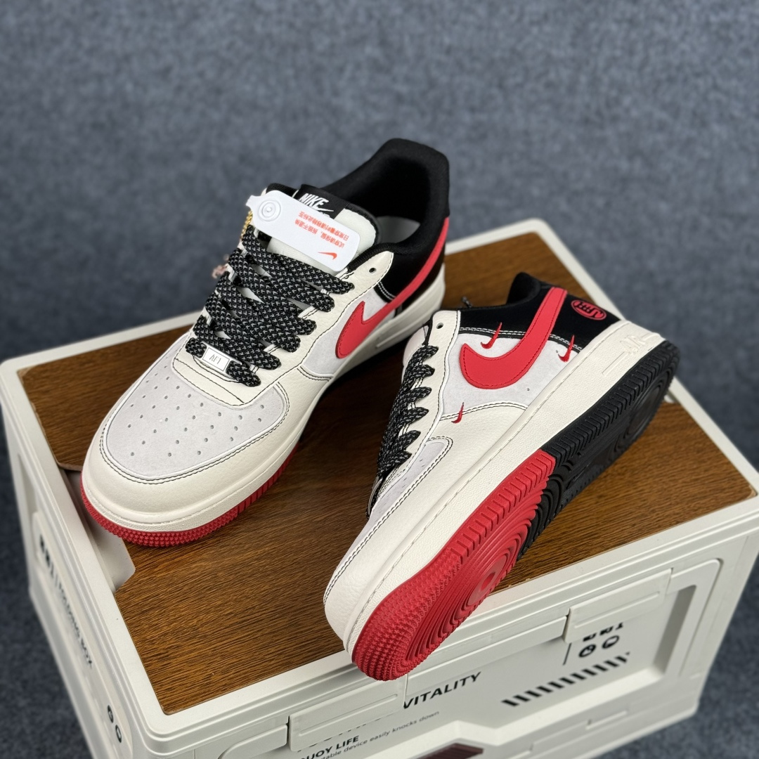 260 Nike Air Force 1'07 Low 马年限定 双勾 空军一号低帮休闲板鞋 HT5088-620-Chinese UA Cheap High Quatity Brand Clothes Bags handbags Sneakers wholesale wholesaler seller from China Factory suppliers Fashion Clothing Shoes best Quality Beautiful Price 260 Nike Air Force 1'07 Low 马年限定 双勾 空军一号低帮休闲板鞋 HT5088-620