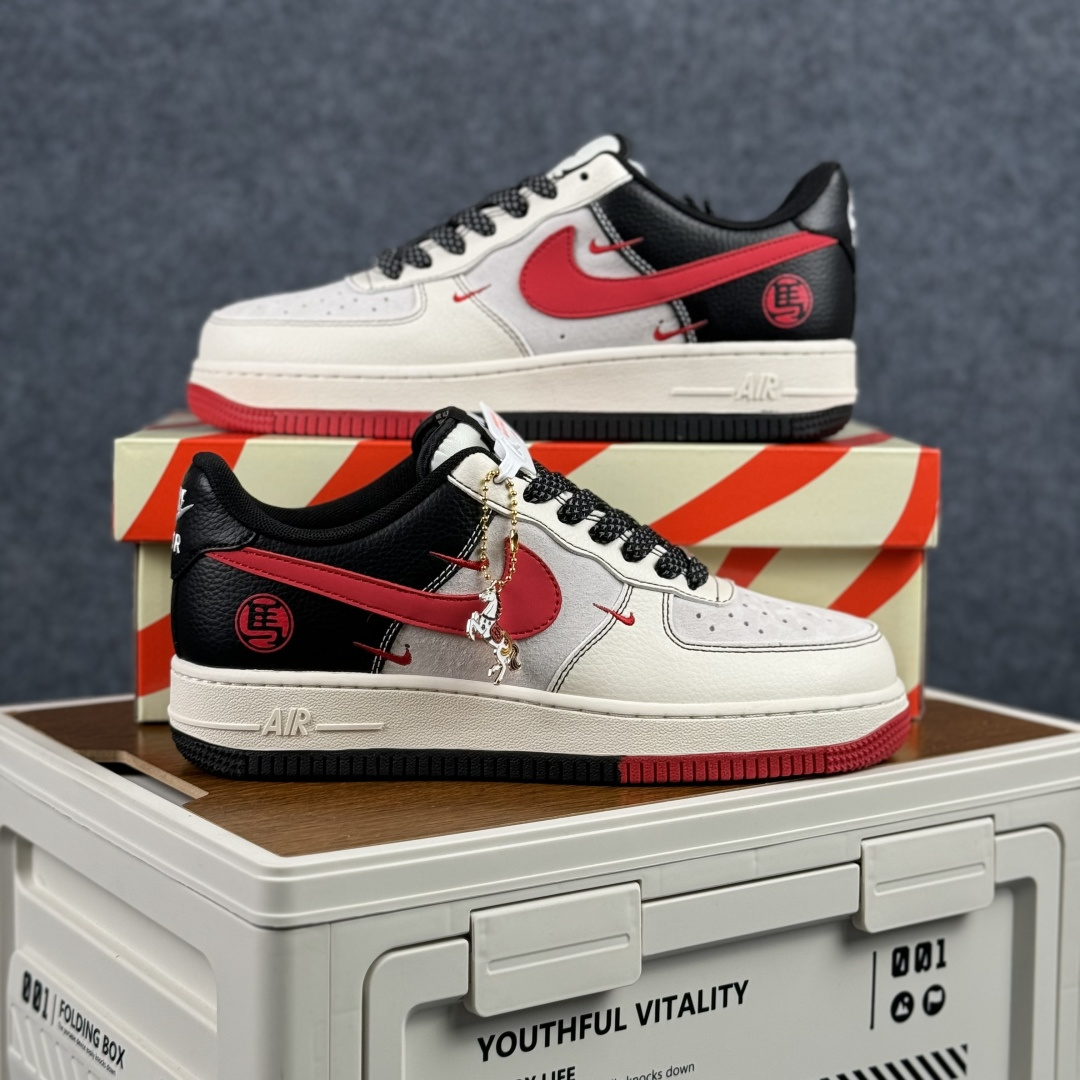 260 Nike Air Force 1'07 Low 马年限定 双勾 空军一号低帮休闲板鞋 HT5088-620-Chinese UA Cheap High Quatity Brand Clothes Bags handbags Sneakers wholesale wholesaler seller from China Factory suppliers Fashion Clothing Shoes best Quality Beautiful Price 260 Nike Air Force 1'07 Low 马年限定 双勾 空军一号低帮休闲板鞋 HT5088-620