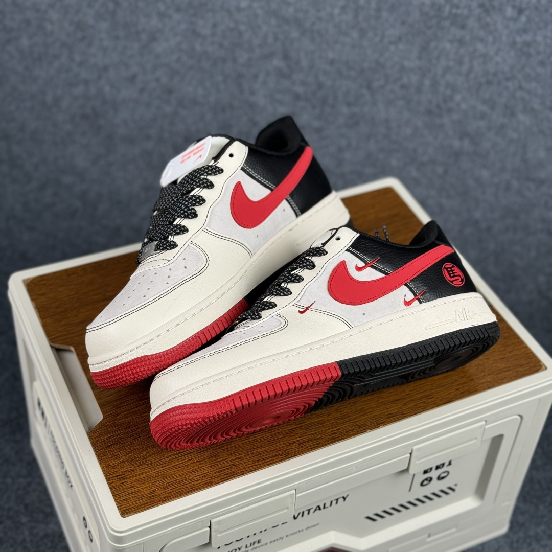 260 Nike Air Force 1'07 Low 马年限定 双勾 空军一号低帮休闲板鞋 HT5088-620-Chinese UA Cheap High Quatity Brand Clothes Bags handbags Sneakers wholesale wholesaler seller from China Factory suppliers Fashion Clothing Shoes best Quality Beautiful Price 260 Nike Air Force 1'07 Low 马年限定 双勾 空军一号低帮休闲板鞋 HT5088-620