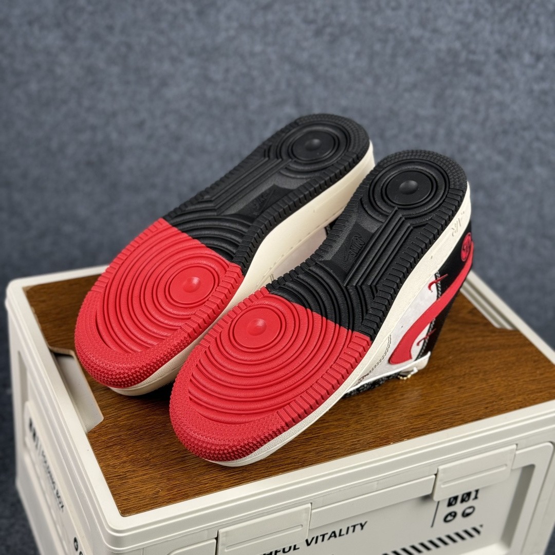 260 Nike Air Force 1'07 Low 马年限定 双勾 空军一号低帮休闲板鞋 HT5088-620-Chinese UA Cheap High Quatity Brand Clothes Bags handbags Sneakers wholesale wholesaler seller from China Factory suppliers Fashion Clothing Shoes best Quality Beautiful Price 260 Nike Air Force 1'07 Low 马年限定 双勾 空军一号低帮休闲板鞋 HT5088-620