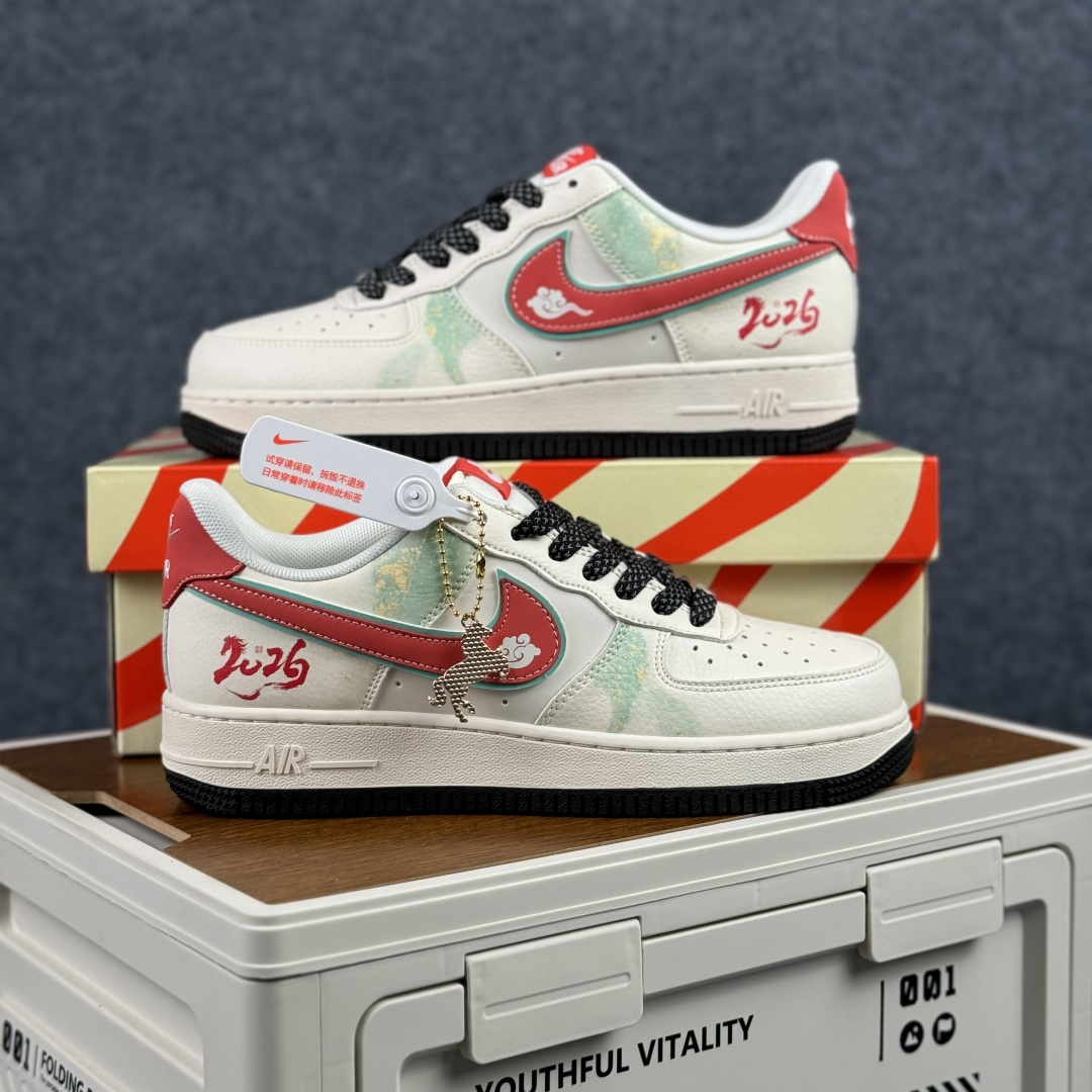 260 Nike Air Force 1 Low 2026 丙午马年限定款 Swoosh 标识融入中式祥云纹样 XT6998-108-Chinese UA Cheap High Quatity Brand Clothes Bags handbags Sneakers wholesale wholesaler seller from China Factory suppliers Fashion Clothing Shoes best Quality Beautiful Price 260 Nike Air Force 1 Low 2026 丙午马年限定款 Swoosh 标识融入中式祥云纹样 XT6998-108