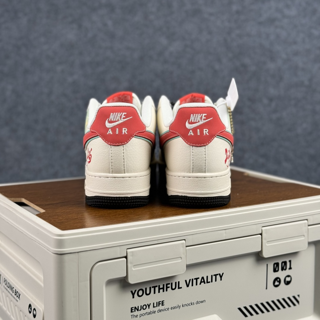 260 Nike Air Force 1 Low 2026 丙午马年限定款 Swoosh 标识融入中式祥云纹样 XT6998-108-Chinese UA Cheap High Quatity Brand Clothes Bags handbags Sneakers wholesale wholesaler seller from China Factory suppliers Fashion Clothing Shoes best Quality Beautiful Price 260 Nike Air Force 1 Low 2026 丙午马年限定款 Swoosh 标识融入中式祥云纹样 XT6998-108