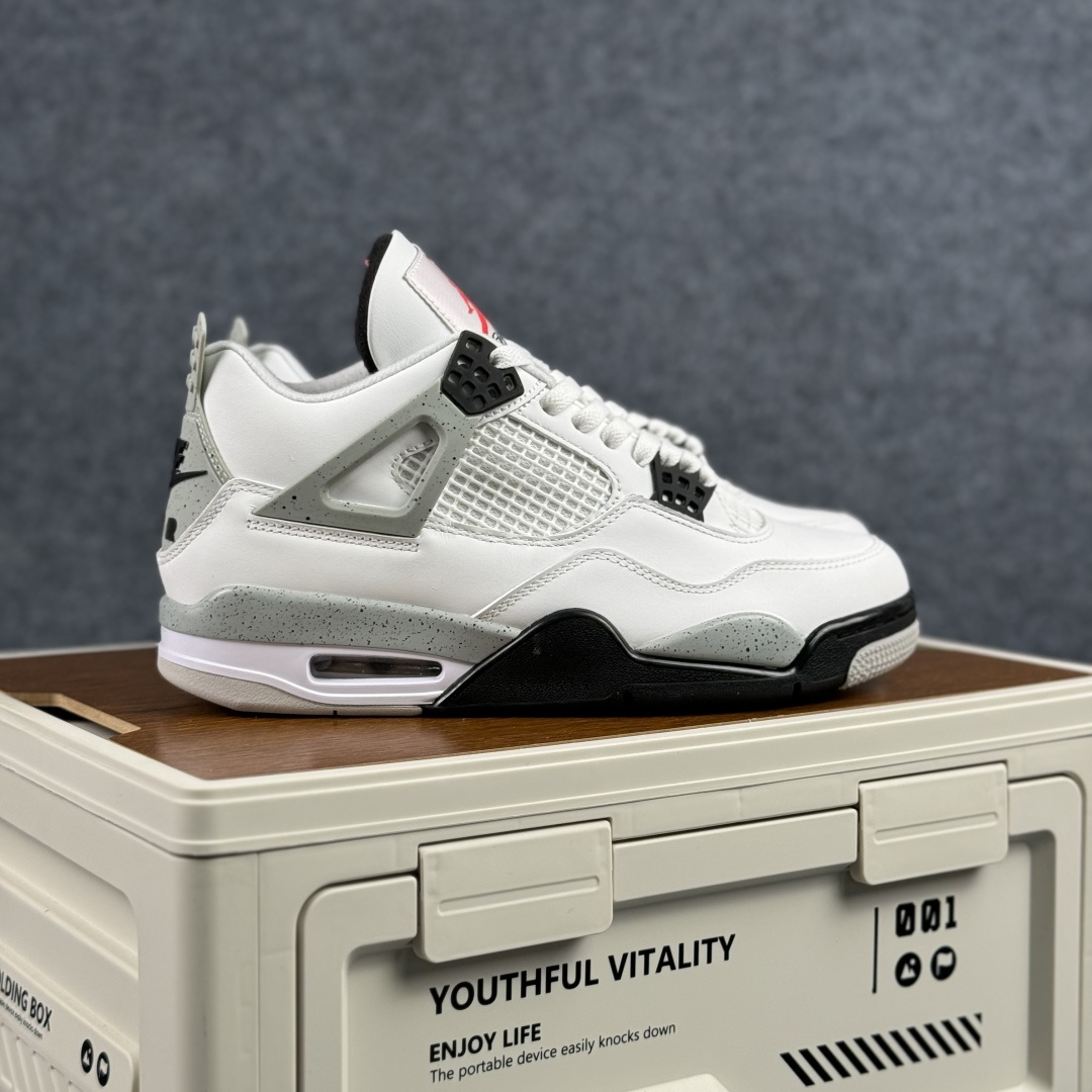 300 W版 Air Jordan AJ4 ”Metallic Gold” 白灰 乔丹AJ4代中帮复古休闲篮球鞋 840606-192-Chinese UA Cheap High Quatity Brand Clothes Bags handbags Sneakers wholesale wholesaler seller from China Factory suppliers Fashion Clothing Shoes best Quality Beautiful Price 300 W版 Air Jordan AJ4 ”Metallic Gold” 白灰 乔丹AJ4代中帮复古休闲篮球鞋 840606-192