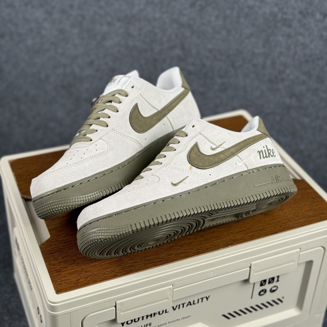 260 Nike Air Force 1'07 Low 橄榄绿米白 空军一号低帮休闲板鞋 DF0188-122