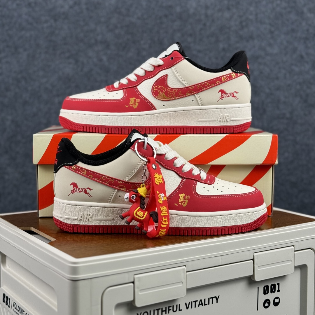 260 Nike Air Force 1'07 Low 马年限定 红金配色 空军一号低帮休闲板鞋 FC1688-260-Chinese UA Cheap High Quatity Brand Clothes Bags handbags Sneakers wholesale wholesaler seller from China Factory suppliers Fashion Clothing Shoes best Quality Beautiful Price 260 Nike Air Force 1'07 Low 马年限定 红金配色 空军一号低帮休闲板鞋 FC1688-260
