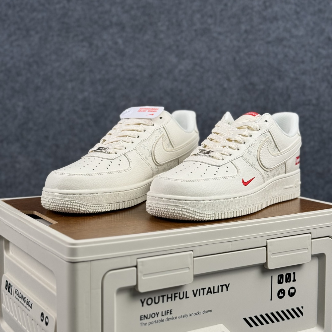 260 Nike Air Force 1'07 Low 联名款 纯白 空军一号低帮休闲板鞋 MM3399-815