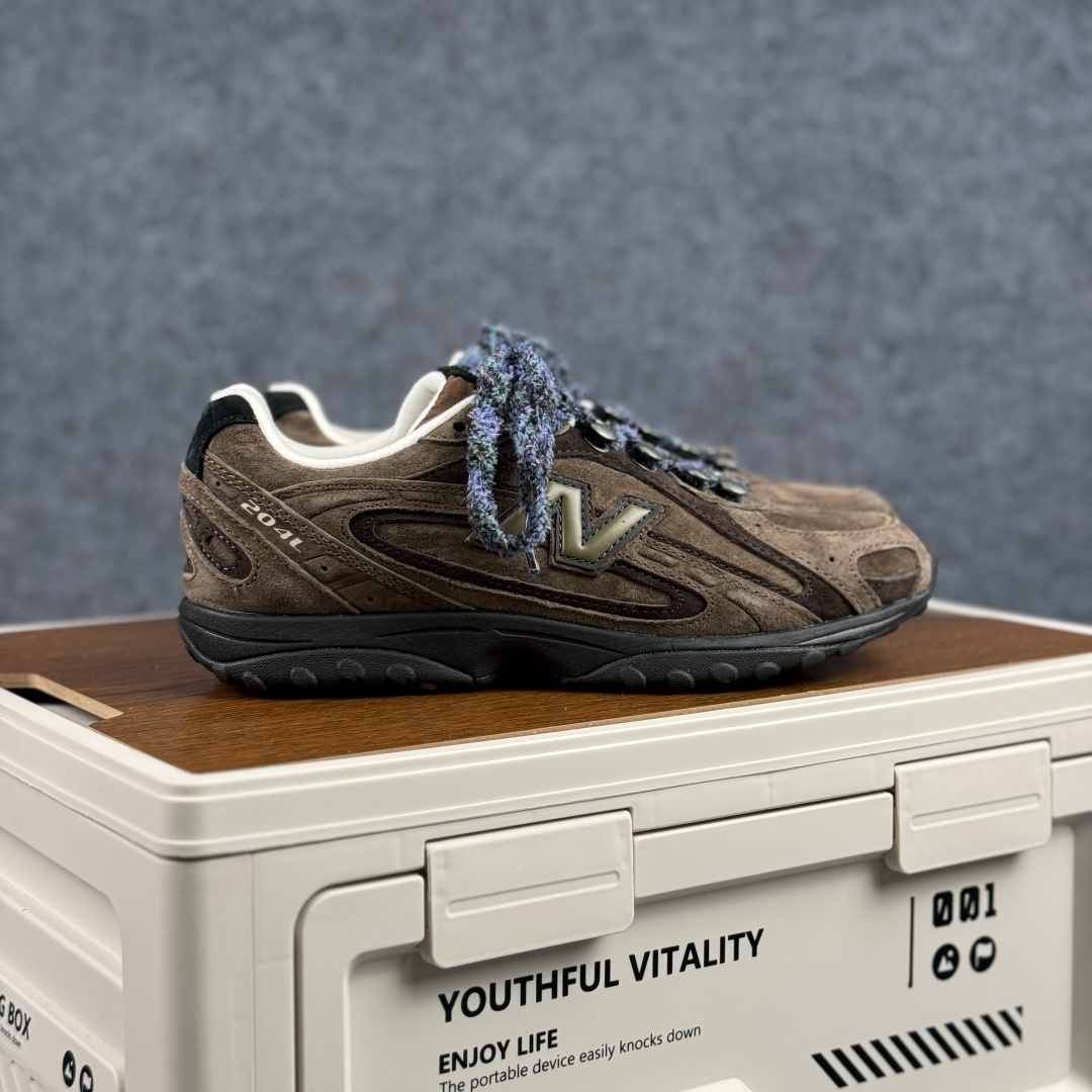 260 New Balance 204L系列 新百伦 薄底鞋 薄底皮质鞋带德训系 减震耐磨包裹性支撑轻便 低帮 生活休闲鞋 U204LBC1-Chinese UA Cheap High Quatity Brand Clothes Bags handbags Sneakers wholesale wholesaler seller from China Factory suppliers Fashion Clothing Shoes best Quality Beautiful Price 260 New Balance 204L系列 新百伦 薄底鞋 薄底皮质鞋带德训系 减震耐磨包裹性支撑轻便 低帮 生活休闲鞋 U204LBC1