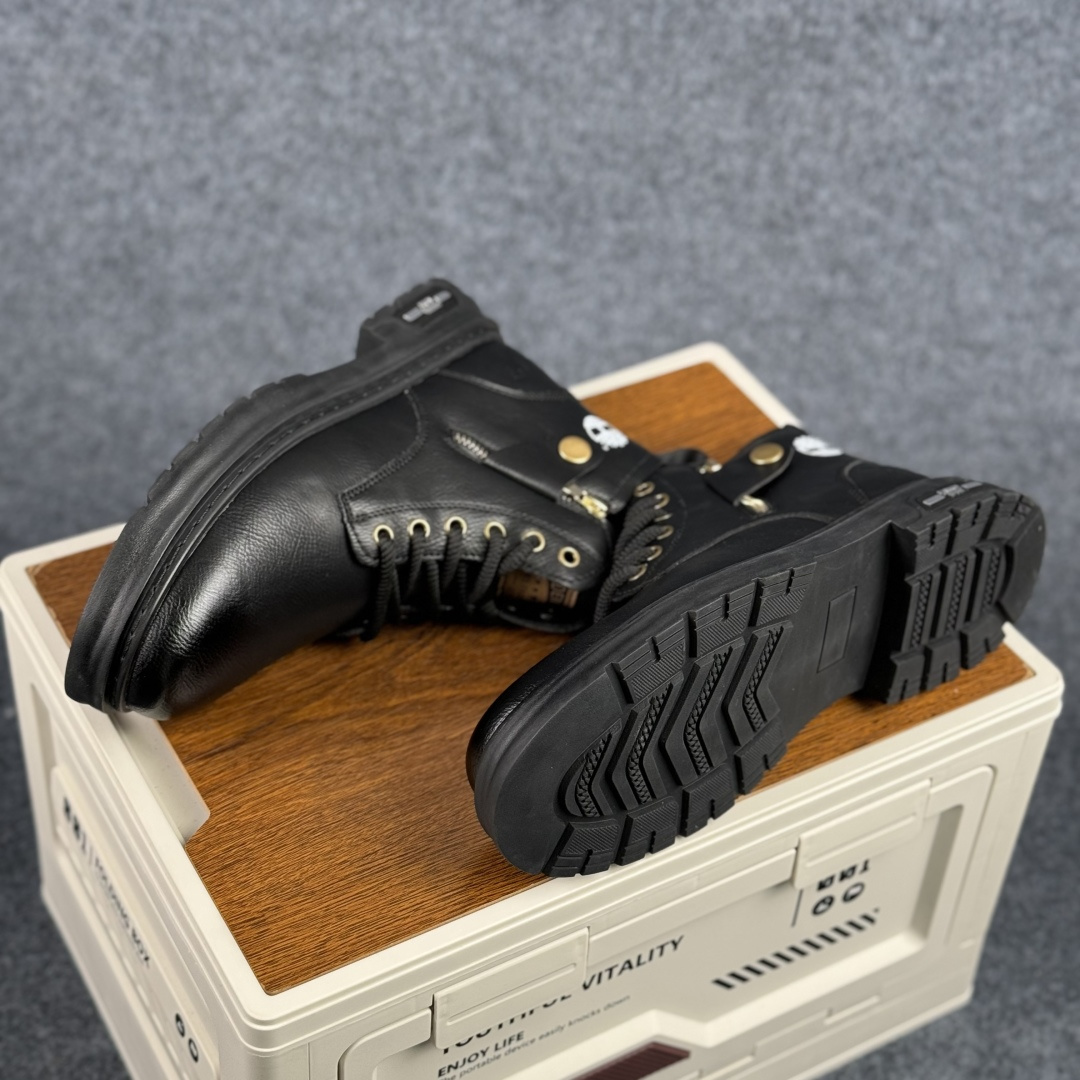 新货Timberland添柏岚/天伯伦户外中帮休闲大黄靴-Top High Quatity Cheap Sneakers Fashion Clothing Clothes Bags handbags Shoes of all Brand wholesale With The best Quality And Beautiful Price from China Factory Chinese suppliers wholesaler seller 新货Timberland添柏岚/天伯伦户外中帮休闲大黄靴