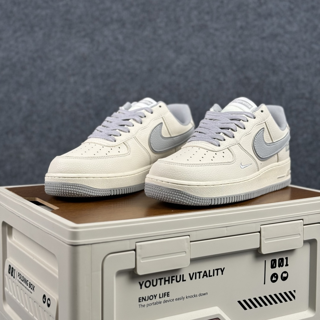 Nike Air Force 1'07 Low 马年限定 焦糖拿铁 空军一号低帮休闲板鞋 DD1982-338
