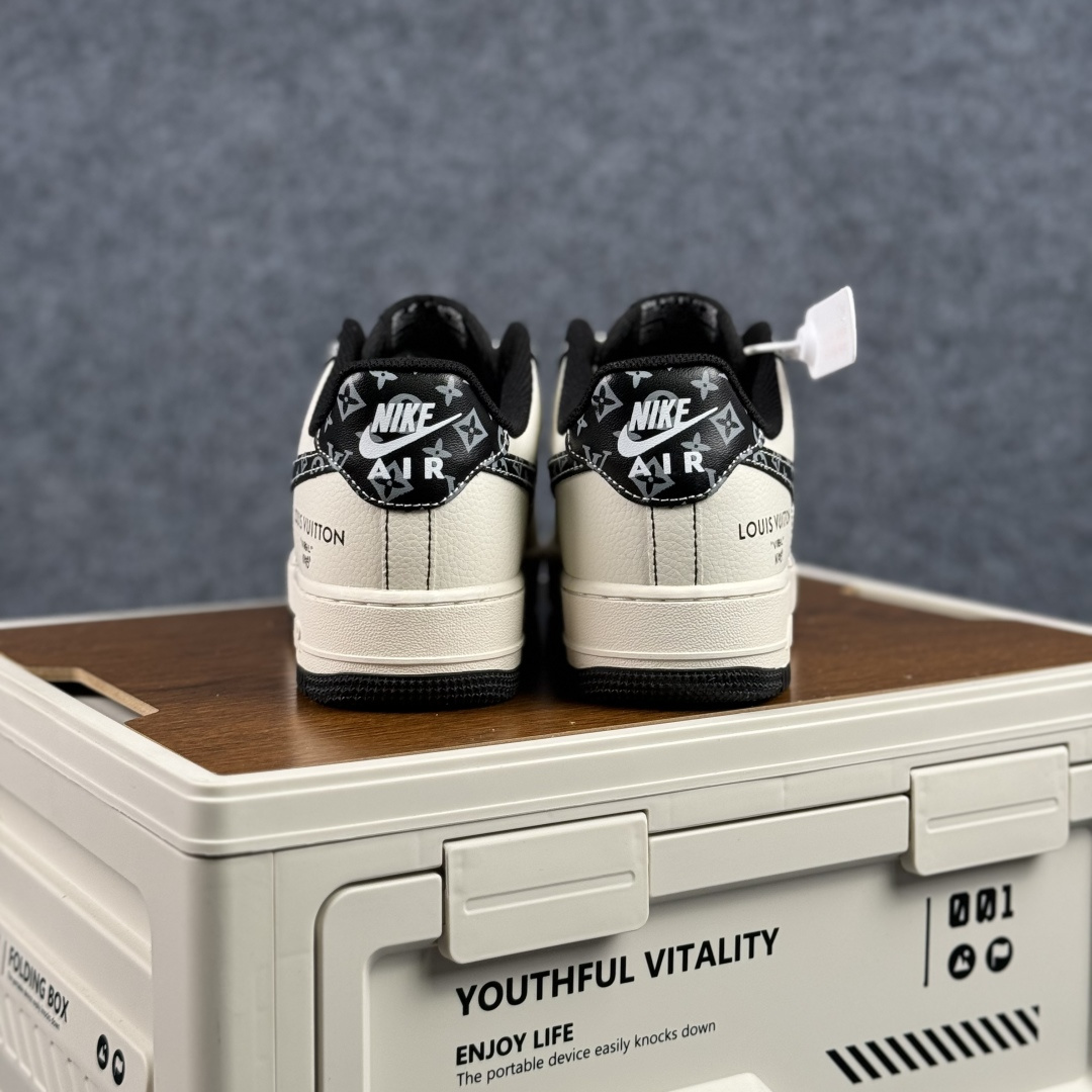 260 Nike Air Force 1'07 Low 联名老花色 空军一号低帮休闲板鞋 LV2288-002-Chinese UA Cheap High Quatity Brand Clothes Bags handbags Sneakers wholesale wholesaler seller from China Factory suppliers Fashion Clothing Shoes best Quality Beautiful Price 260 Nike Air Force 1'07 Low 联名老花色 空军一号低帮休闲板鞋 LV2288-002
