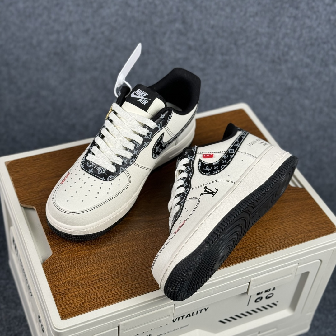 260 Nike Air Force 1'07 Low 联名老花色 空军一号低帮休闲板鞋 LV2288-002-Chinese UA Cheap High Quatity Brand Clothes Bags handbags Sneakers wholesale wholesaler seller from China Factory suppliers Fashion Clothing Shoes best Quality Beautiful Price 260 Nike Air Force 1'07 Low 联名老花色 空军一号低帮休闲板鞋 LV2288-002
