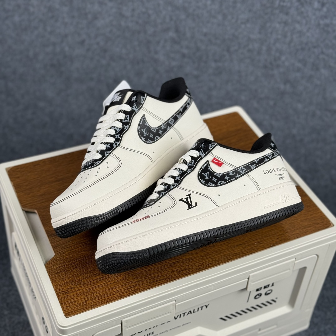 260 Nike Air Force 1'07 Low 联名老花色 空军一号低帮休闲板鞋 LV2288-002-Chinese UA Cheap High Quatity Brand Clothes Bags handbags Sneakers wholesale wholesaler seller from China Factory suppliers Fashion Clothing Shoes best Quality Beautiful Price 260 Nike Air Force 1'07 Low 联名老花色 空军一号低帮休闲板鞋 LV2288-002