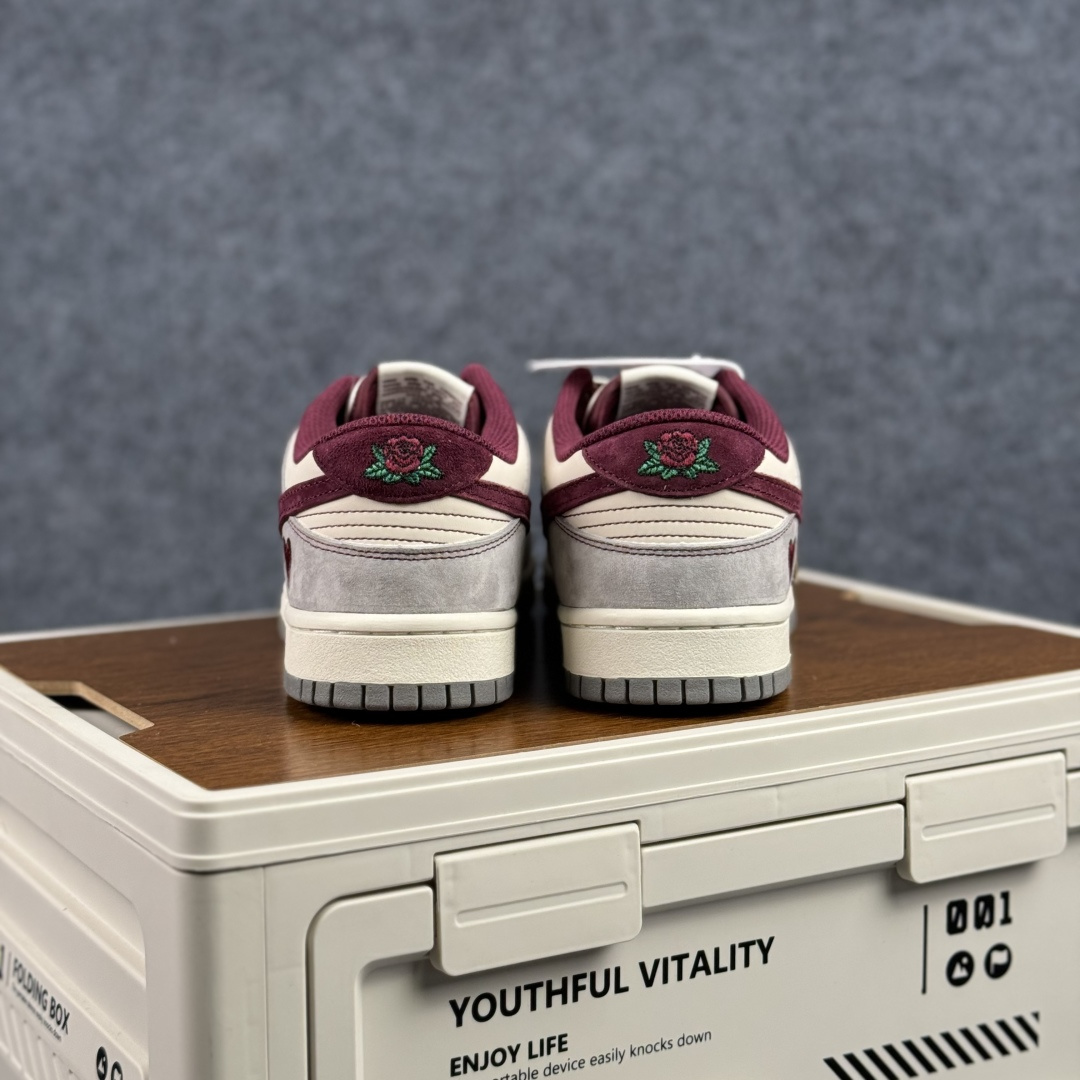 280 Nike SB Dunk Low 情人节限定 天若有情 高端定制 低帮休闲板鞋 SG6688-009-Chinese UA Cheap High Quatity Brand Clothes Bags handbags Sneakers wholesale wholesaler seller from China Factory suppliers Fashion Clothing Shoes best Quality Beautiful Price 280 Nike SB Dunk Low 情人节限定 天若有情 高端定制 低帮休闲板鞋 SG6688-009