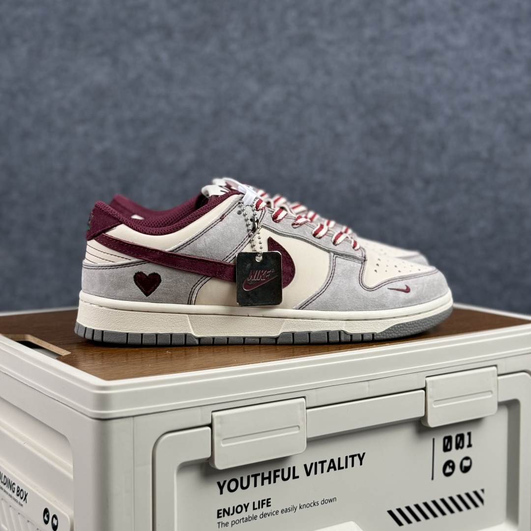 280 Nike SB Dunk Low 情人节限定 天若有情 高端定制 低帮休闲板鞋 SG6688-009-Chinese UA Cheap High Quatity Brand Clothes Bags handbags Sneakers wholesale wholesaler seller from China Factory suppliers Fashion Clothing Shoes best Quality Beautiful Price 280 Nike SB Dunk Low 情人节限定 天若有情 高端定制 低帮休闲板鞋 SG6688-009