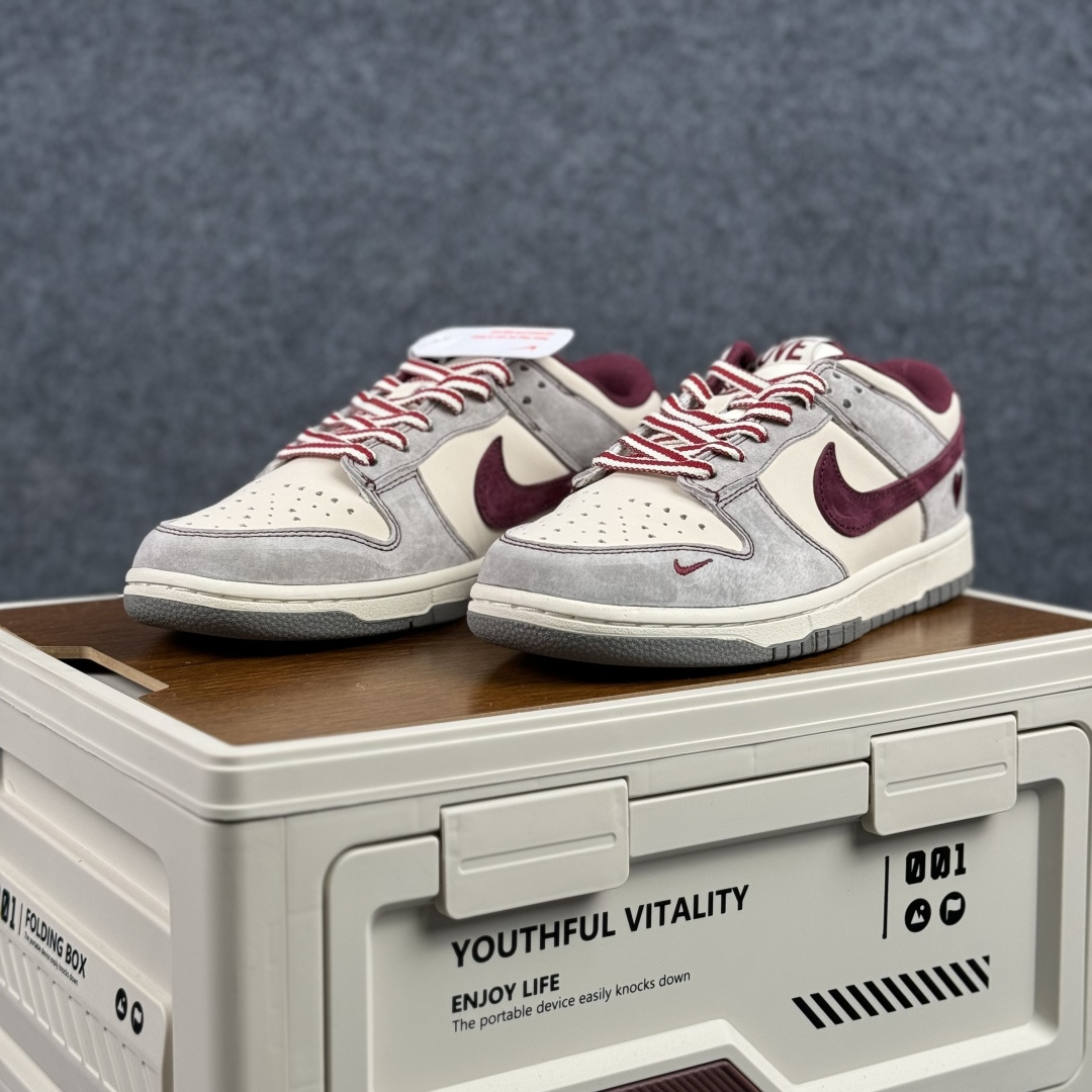 280 Nike SB Dunk Low 情人节限定 天若有情 高端定制 低帮休闲板鞋 SG6688-009-Chinese UA Cheap High Quatity Brand Clothes Bags handbags Sneakers wholesale wholesaler seller from China Factory suppliers Fashion Clothing Shoes best Quality Beautiful Price 280 Nike SB Dunk Low 情人节限定 天若有情 高端定制 低帮休闲板鞋 SG6688-009