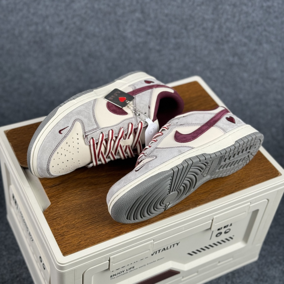 280 Nike SB Dunk Low 情人节限定 天若有情 高端定制 低帮休闲板鞋 SG6688-009-Chinese UA Cheap High Quatity Brand Clothes Bags handbags Sneakers wholesale wholesaler seller from China Factory suppliers Fashion Clothing Shoes best Quality Beautiful Price 280 Nike SB Dunk Low 情人节限定 天若有情 高端定制 低帮休闲板鞋 SG6688-009