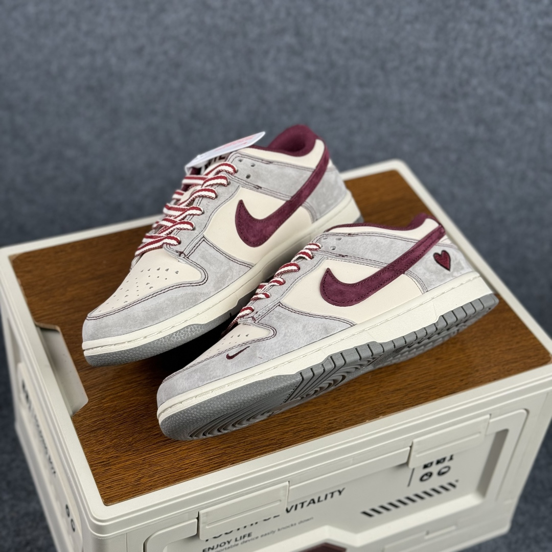 280 Nike SB Dunk Low 情人节限定 天若有情 高端定制 低帮休闲板鞋 SG6688-009-Chinese UA Cheap High Quatity Brand Clothes Bags handbags Sneakers wholesale wholesaler seller from China Factory suppliers Fashion Clothing Shoes best Quality Beautiful Price 280 Nike SB Dunk Low 情人节限定 天若有情 高端定制 低帮休闲板鞋 SG6688-009
