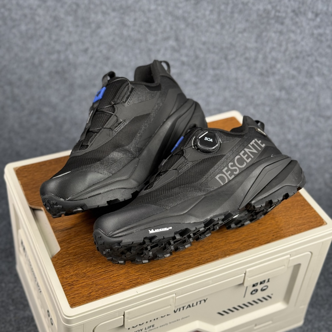 J版 DESCENTE迪桑特 SNOW TREK GTX 时尚休闲运动覆盖防水男子越野跑鞋 D5131SSN38-Top High Quatity Cheap Sneakers Fashion Clothing Clothes Bags handbags Shoes of all Brand wholesale With The best Quality And Beautiful Price from China Factory Chinese suppliers wholesaler seller J版 DESCENTE迪桑特 SNOW TREK GTX 时尚休闲运动覆盖防水男子越野跑鞋 D5131SSN38