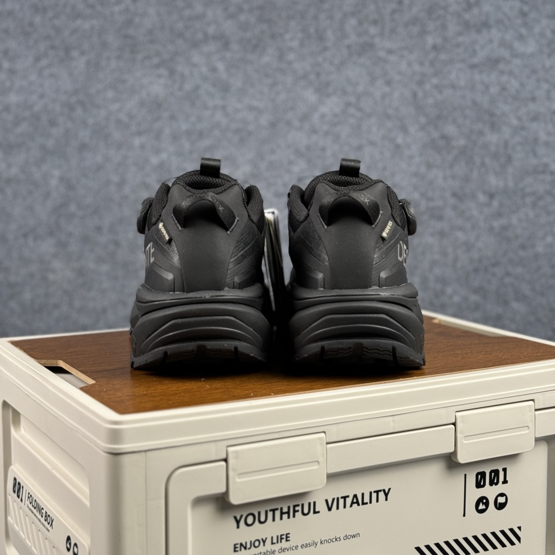 J版 DESCENTE迪桑特 SNOW TREK GTX 时尚休闲运动覆盖防水男子越野跑鞋 D5131SSN38-Top High Quatity Cheap Sneakers Fashion Clothing Clothes Bags handbags Shoes of all Brand wholesale With The best Quality And Beautiful Price from China Factory Chinese suppliers wholesaler seller J版 DESCENTE迪桑特 SNOW TREK GTX 时尚休闲运动覆盖防水男子越野跑鞋 D5131SSN38