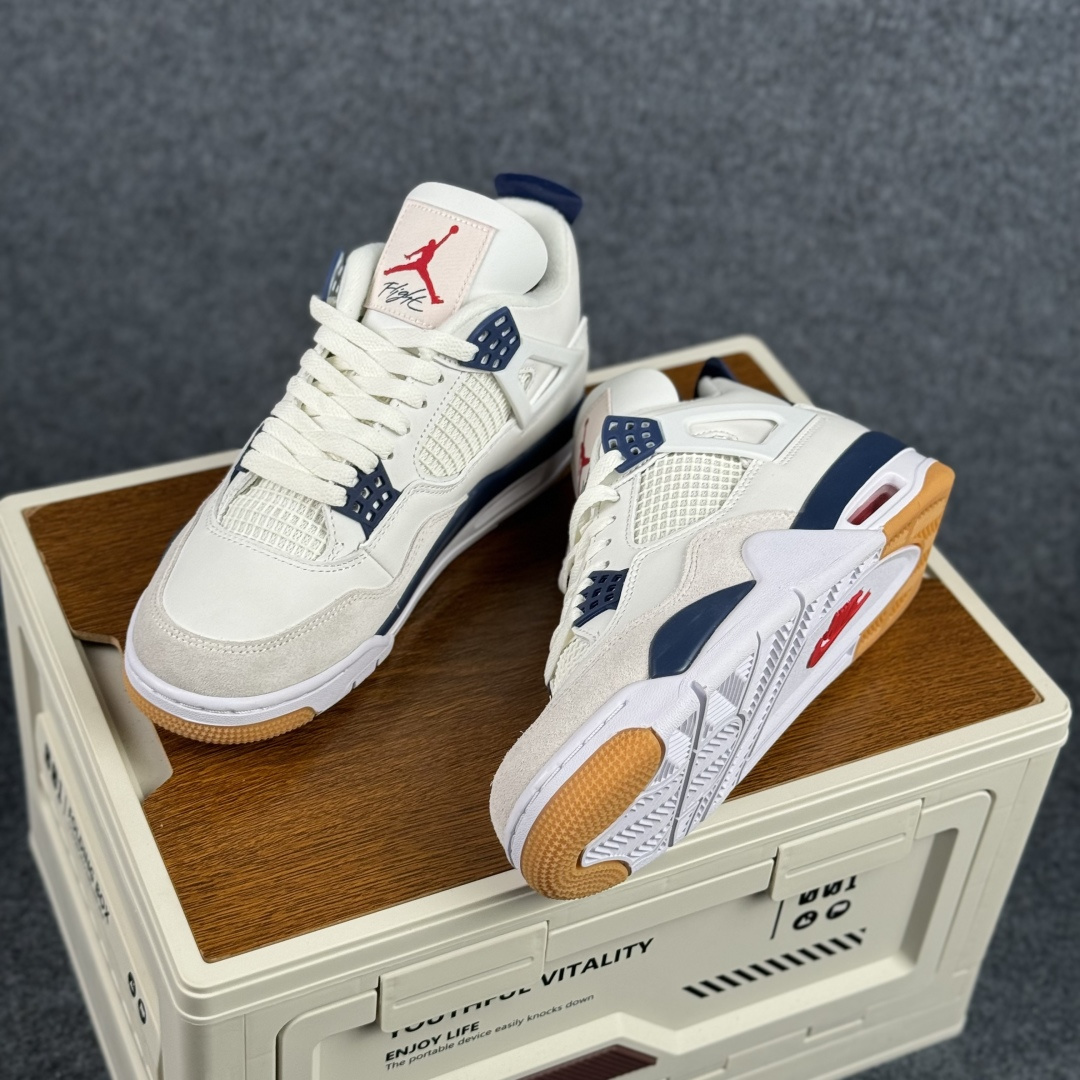 300 W版 Air Jordan AJ4 ”Metallic Gold” 海军蓝 乔丹AJ4代中帮复古休闲篮球鞋 DR5415-100-Chinese UA Cheap High Quatity Brand Clothes Bags handbags Sneakers wholesale wholesaler seller from China Factory suppliers Fashion Clothing Shoes best Quality Beautiful Price 300 W版 Air Jordan AJ4 ”Metallic Gold” 海军蓝 乔丹AJ4代中帮复古休闲篮球鞋 DR5415-100