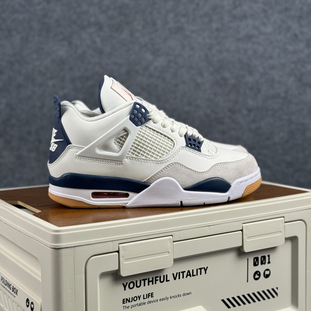 300 W版 Air Jordan AJ4 ”Metallic Gold” 海军蓝 乔丹AJ4代中帮复古休闲篮球鞋 DR5415-100-Chinese UA Cheap High Quatity Brand Clothes Bags handbags Sneakers wholesale wholesaler seller from China Factory suppliers Fashion Clothing Shoes best Quality Beautiful Price 300 W版 Air Jordan AJ4 ”Metallic Gold” 海军蓝 乔丹AJ4代中帮复古休闲篮球鞋 DR5415-100