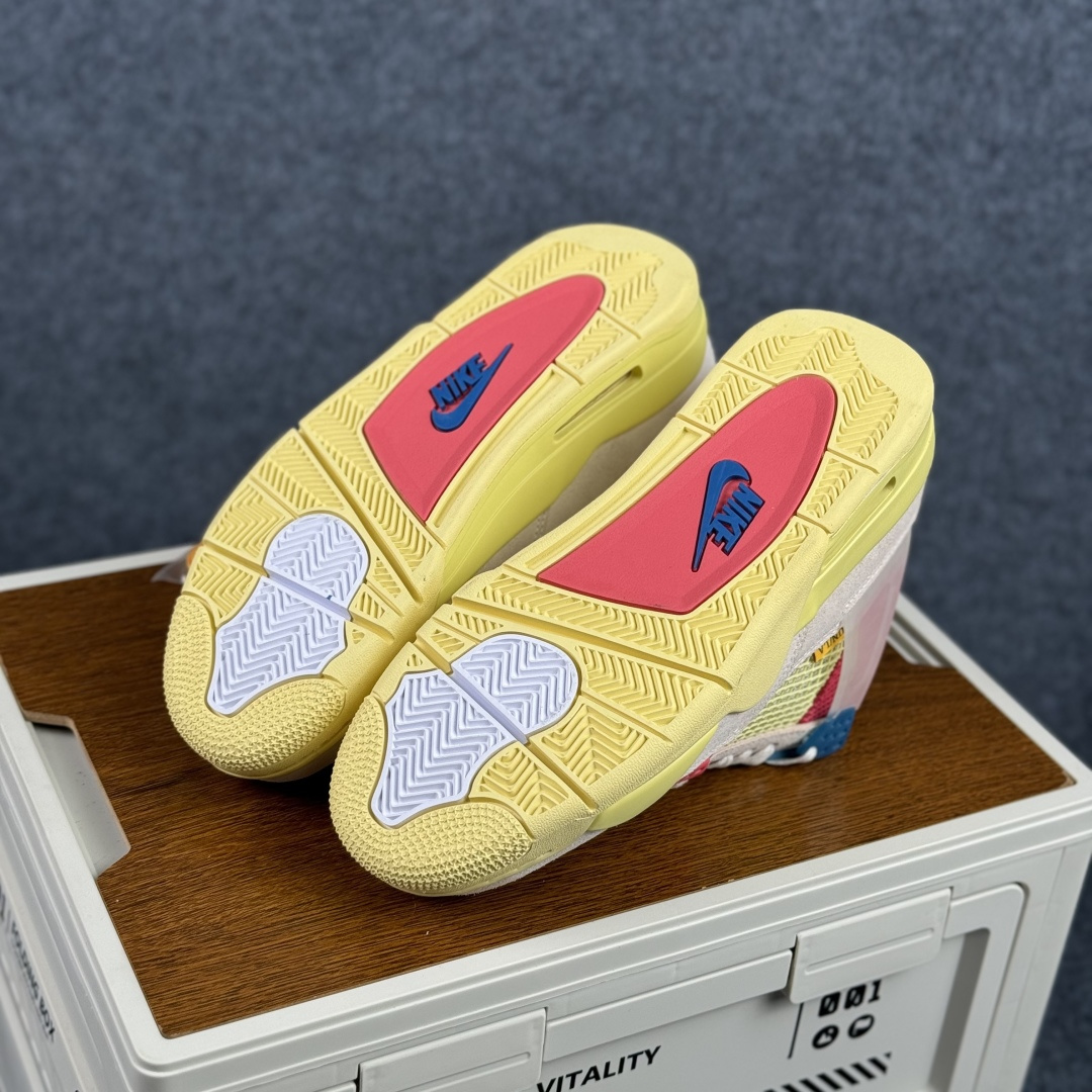 W版 Air Jordan AJ4 ”Metallic Gold” Un联名粉红蓝 乔丹AJ4代中帮复古休闲篮球鞋 DC9533-800