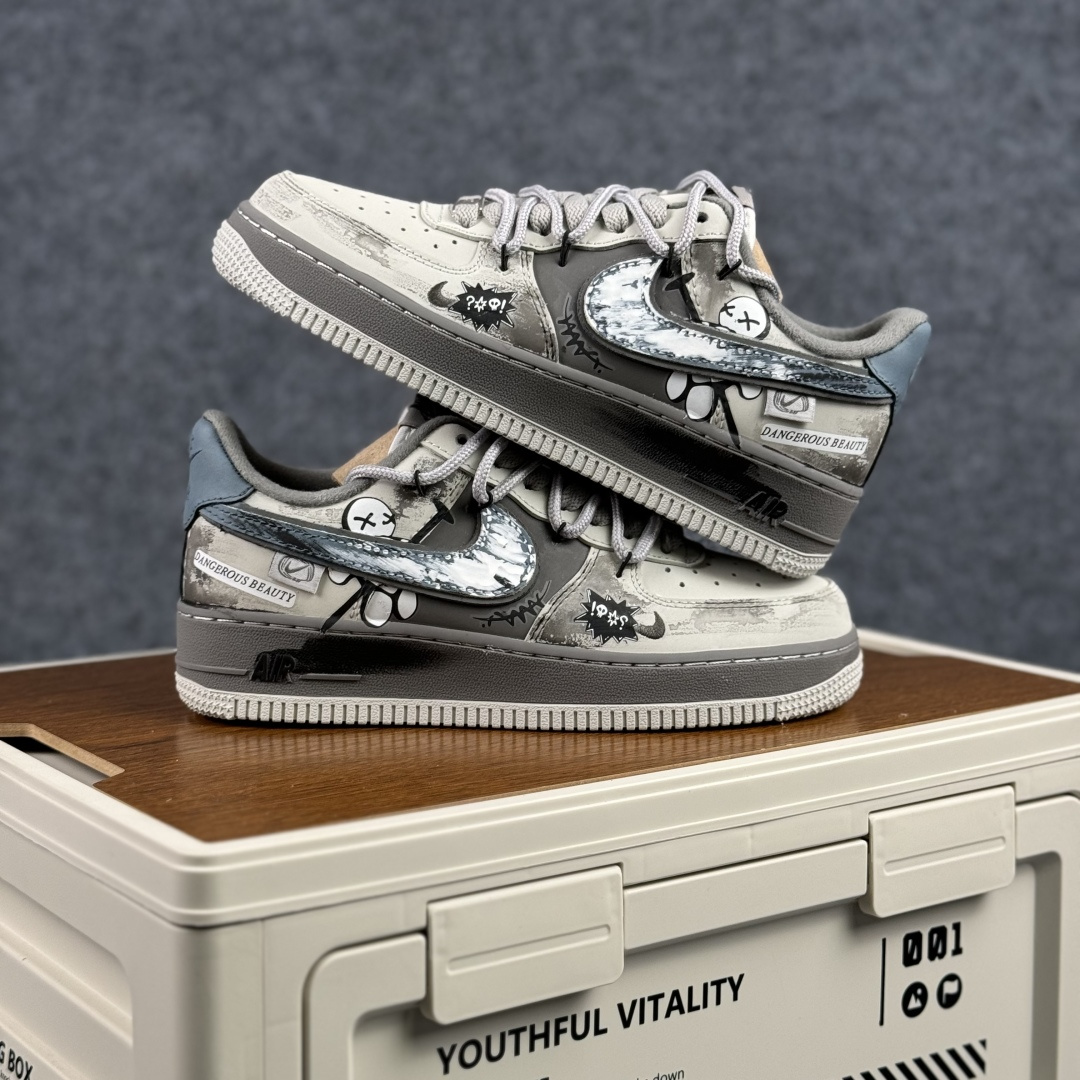 Nike Air Force 1'07 Low ”Alley Graffiti” 手绘涂鸦 暗巷涂鸦 空军一号低帮休闲板鞋 DB3310-333-Top High Quatity Cheap Sneakers Fashion Clothing Clothes Bags handbags Shoes of all Brand wholesale With The best Quality And Beautiful Price from China Factory Chinese suppliers wholesaler seller Nike Air Force 1'07 Low ”Alley Graffiti” 手绘涂鸦 暗巷涂鸦 空军一号低帮休闲板鞋 DB3310-333